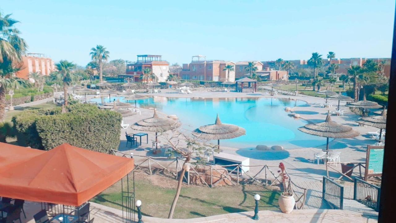 Marina Wadi Degla Hotel Ain Sukhna Exterior photo