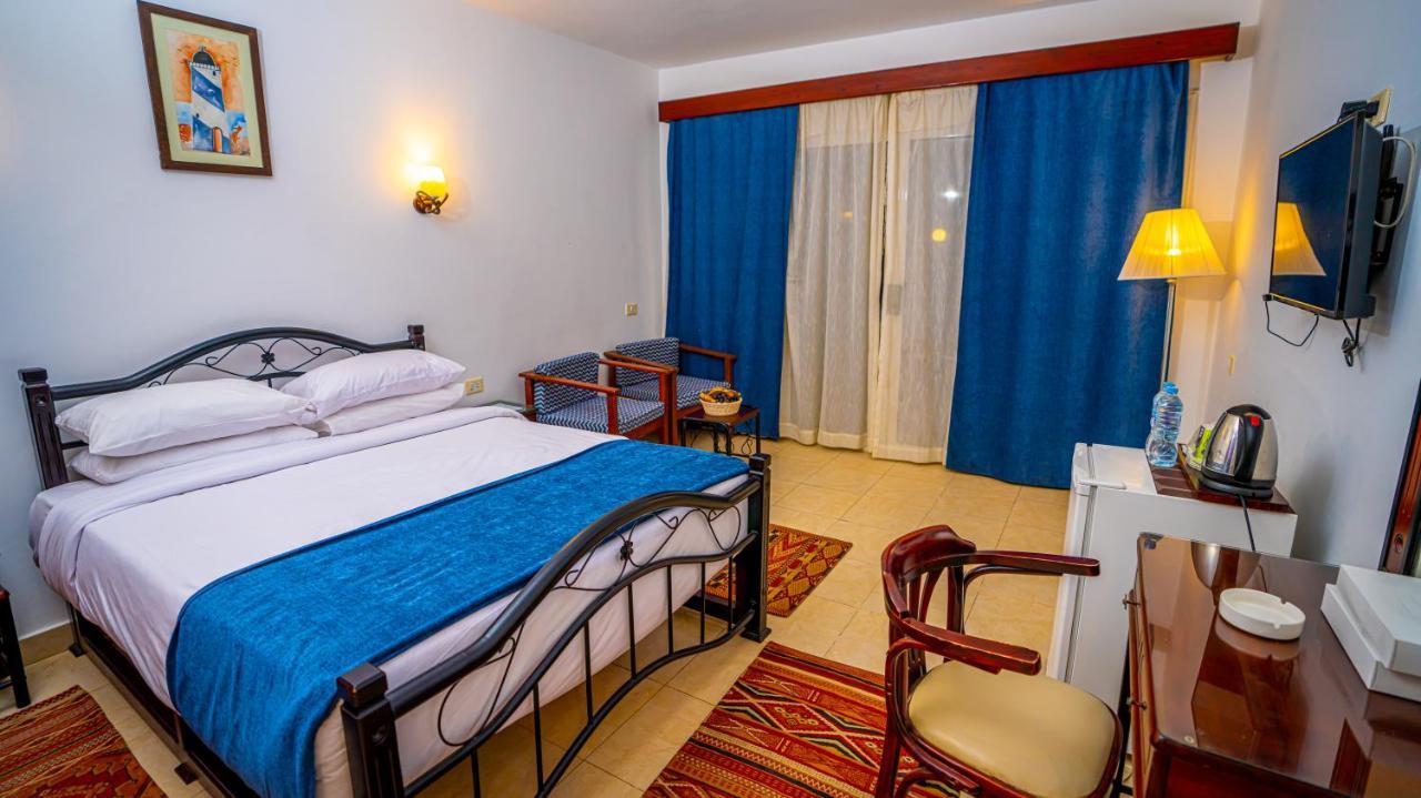 Marina Wadi Degla Hotel Ain Sukhna Exterior photo