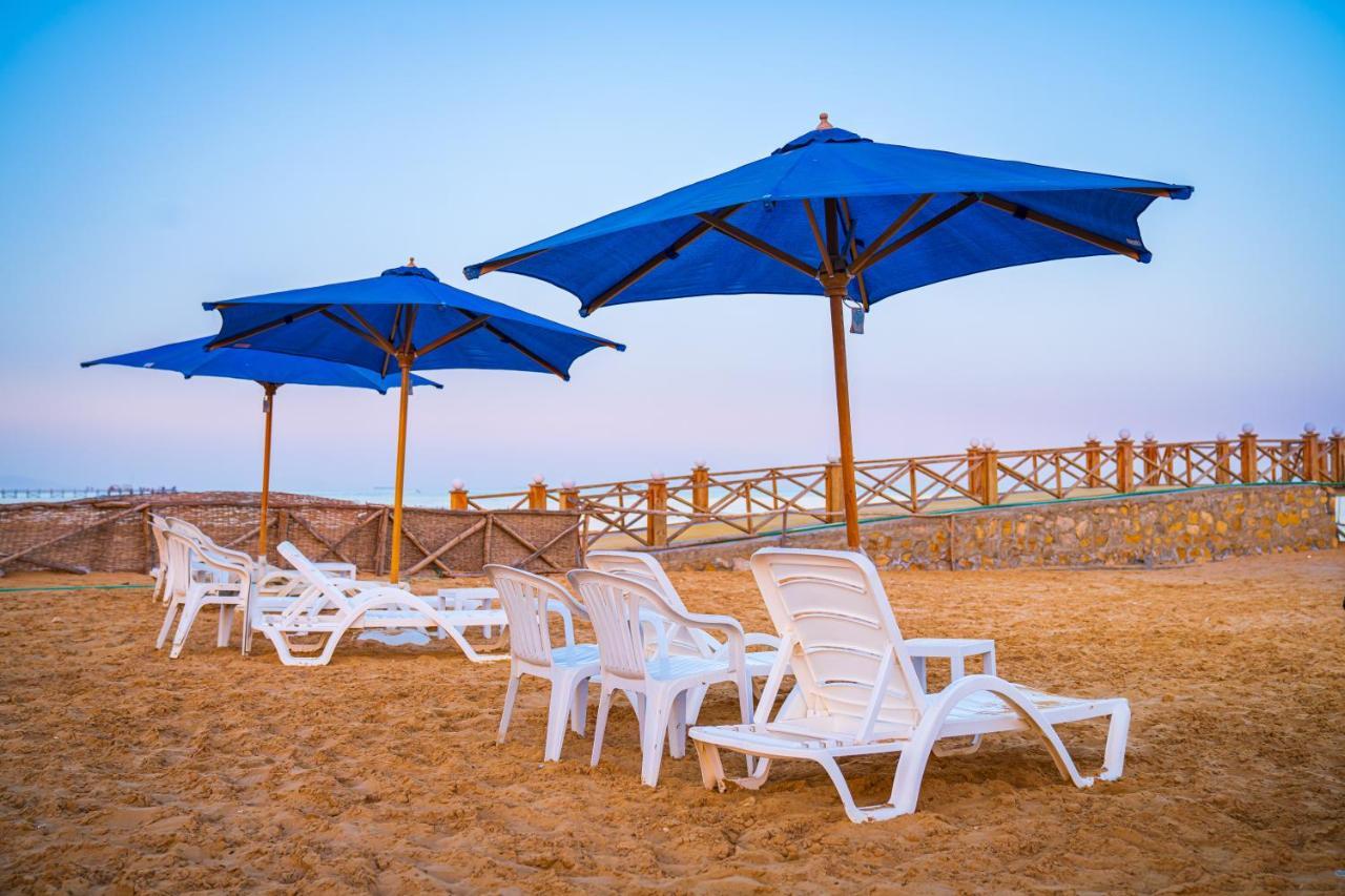 Marina Wadi Degla Hotel Ain Sukhna Exterior photo